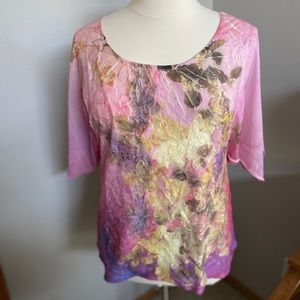 Lacy pink floral top